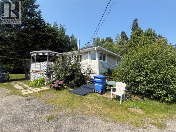 233 KING GEORGE, Miramichi, New Brunswick, E1V1K8