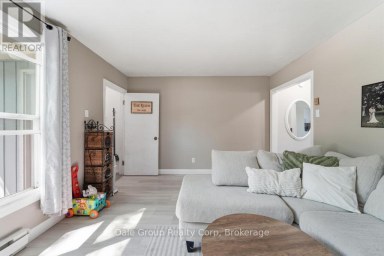 45 - 45 ST CHARLES STREET Huron East (Vanastra) Ontario photo 5