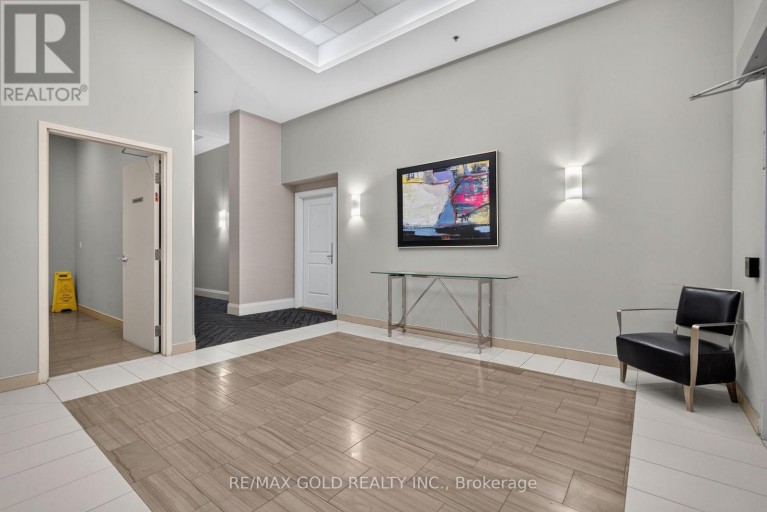 909 - 24 WOODSTREAM BOULEVARD, Vaughan (Vaughan Grove), Ontario, L4L8C4