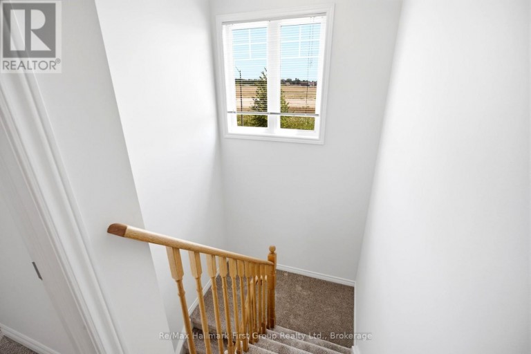 474 MEADOWGLADE ROAD, Clarington (Courtice), Ontario, L1E0E9