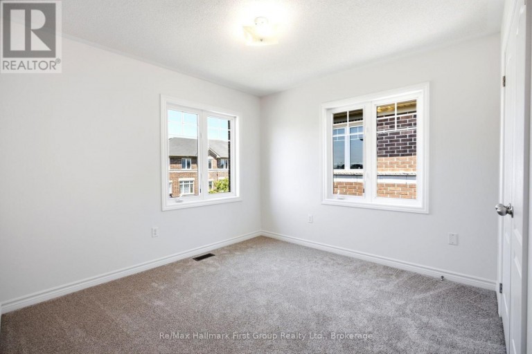 474 MEADOWGLADE ROAD, Clarington (Courtice), Ontario, L1E0E9