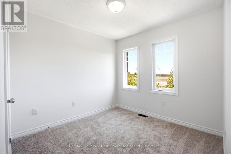 474 MEADOWGLADE ROAD, Clarington (Courtice), Ontario, L1E0E9