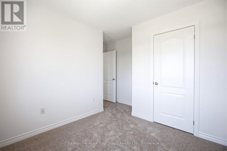 474 MEADOWGLADE ROAD, Clarington (Courtice), Ontario, L1E0E9