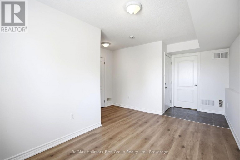 474 MEADOWGLADE ROAD, Clarington (Courtice), Ontario, L1E0E9