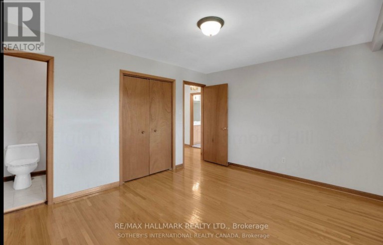 227 ELGIN MILLS(MAIN FLOOR) ROAD W, Richmond Hill (Mill Pond), Ontario, L4C4M1