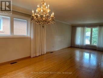 227 ELGIN MILLS(MAIN FLOOR) ROAD W Richmond Hill (Mill Pond) Ontario photo 4