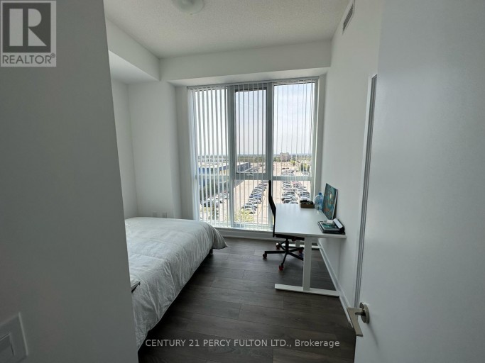 512 - 10 HONEYCRISP CRESCENT, Vaughan (Vaughan Corporate Centre), Ontario, L4K0M7