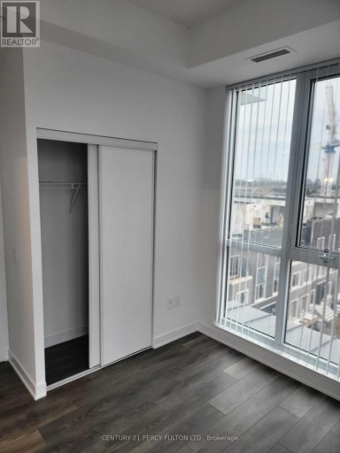512 - 10 HONEYCRISP CRESCENT, Vaughan (Vaughan Corporate Centre), Ontario, L4K0M7