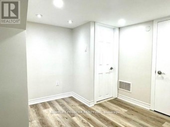 BSMNT - 981 DAVIS DRIVE Newmarket (Huron Heights-Leslie Valley) Ontario photo 5