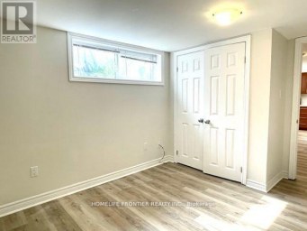 BSMNT - 981 DAVIS DRIVE Newmarket (Huron Heights-Leslie Valley) Ontario photo 8