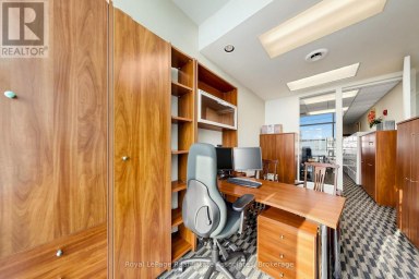 SECOND LEVEL - 645 KING STREET W Toronto (Waterfront Communities) Ontario photo 14