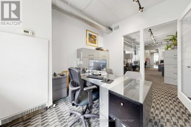 SECOND LEVEL - 645 KING STREET W Toronto (Waterfront Communities) Ontario photo 24