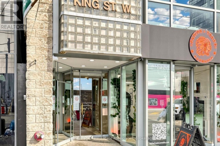 SECOND LEVEL - 645 KING STREET W, Toronto (Waterfront Communities), Ontario, M5V1M5