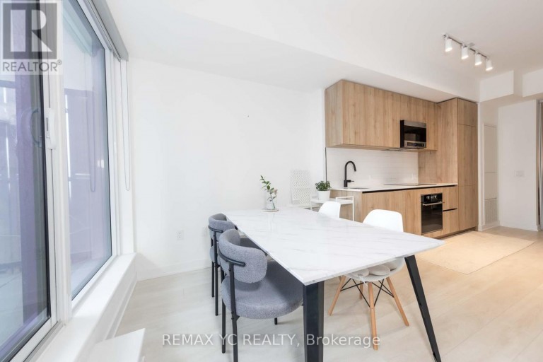 703 - 117 BROADWAY AVENUE, Toronto (Mount Pleasant West), Ontario, M4P1V3
