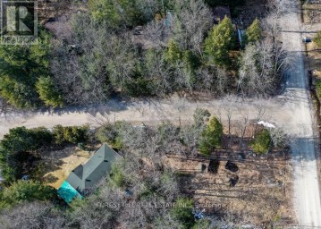 68 BEAUREMI ROAD Tiny Ontario photo 13