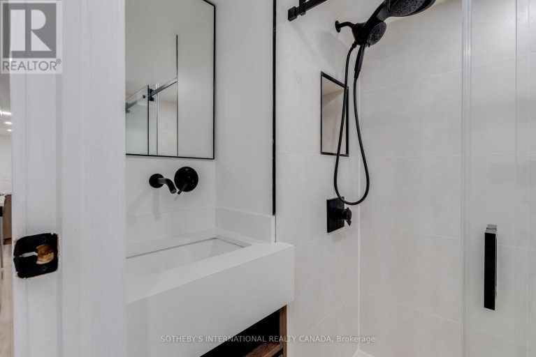 BSMT - 120 GLENLAKE AVENUE, Toronto (High Park North), Ontario, M6P1E5