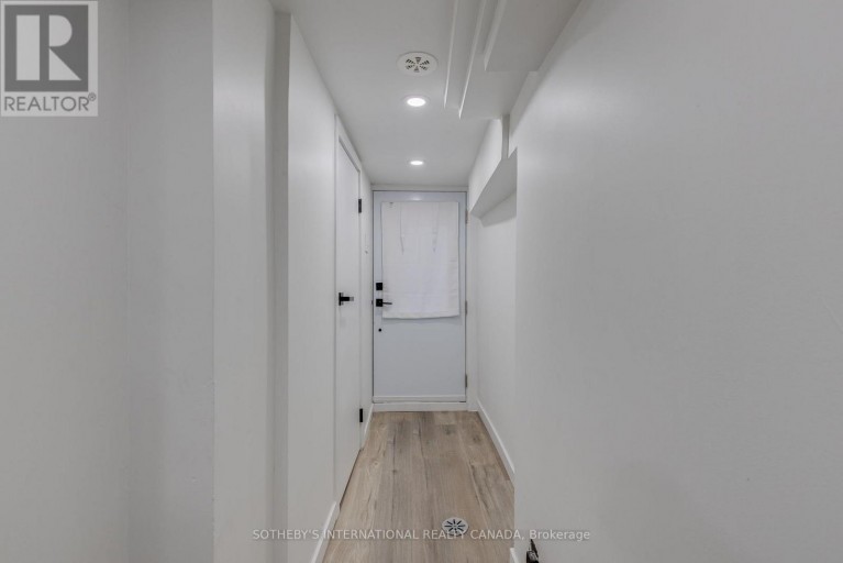 BSMT - 120 GLENLAKE AVENUE, Toronto (High Park North), Ontario, M6P1E5
