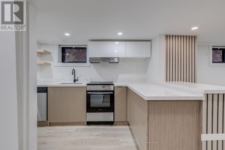 BSMT - 120 GLENLAKE AVENUE, Toronto (High Park North), Ontario, M6P1E5