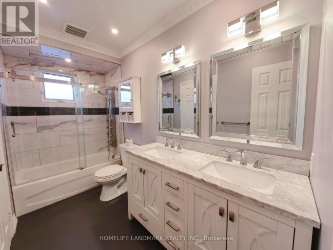 2673 CONSTABLE ROAD, Mississauga (Clarkson), Ontario, L5J1W3