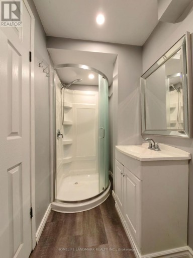 2673 CONSTABLE ROAD, Mississauga (Clarkson), Ontario, L5J1W3
