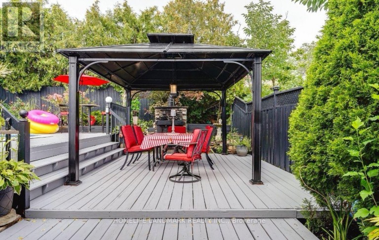 2673 CONSTABLE ROAD, Mississauga (Clarkson), Ontario, L5J1W3