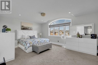 40 ROSEWELL CRESCENT Halton Hills (Georgetown) Ontario photo 5