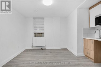 104 - 15 THORBURN AVENUE Toronto (South Parkdale) Ontario photo 5