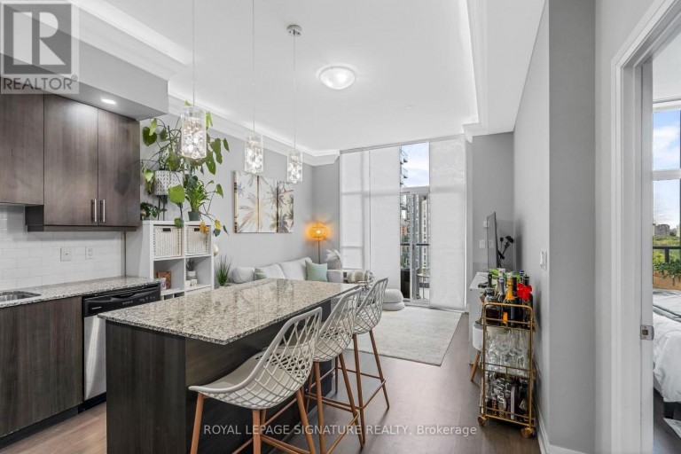 1203 - 35 FONTENAY COURT, Toronto (Edenbridge-Humber Valley), Ontario, M9A0E2