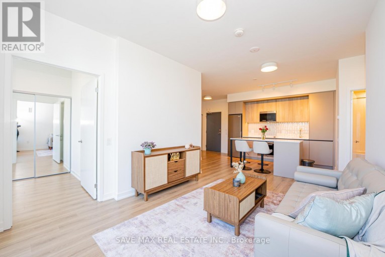 402 - 2485 EGLINTON AVENUE W, Mississauga (Central Erin Mills), Ontario, L5M2V8