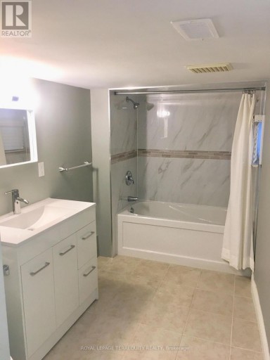 LOWER UNIT - 305 MARGUERETTA STREET, Toronto (Dufferin Grove), Ontario, M6H3S4