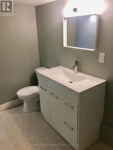 LOWER UNIT - 305 MARGUERETTA STREET, Toronto (Dufferin Grove), Ontario, M6H3S4