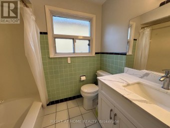 220 NEWTON DRIVE Toronto (Newtonbrook East) Ontario photo 10