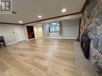 220 NEWTON DRIVE Toronto (Newtonbrook East) Ontario photo 12