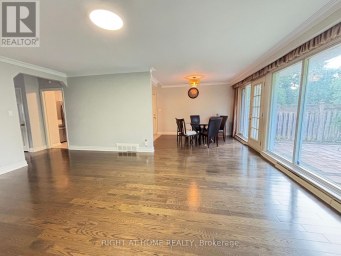 220 NEWTON DRIVE Toronto (Newtonbrook East) Ontario photo 4