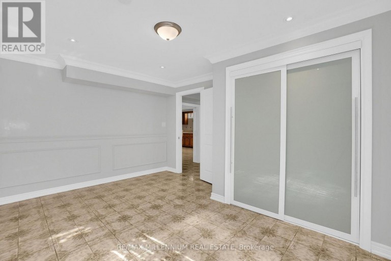 LOWER - 99 WILLIS ROAD, Vaughan (East Woodbridge), Ontario, L4L2S4