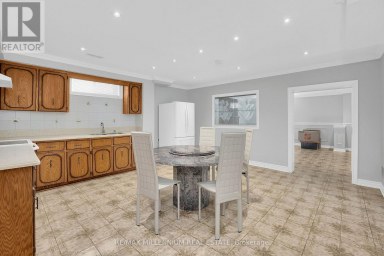LOWER - 99 WILLIS ROAD Vaughan (East Woodbridge) Ontario photo 5