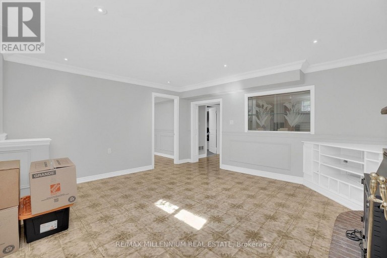 LOWER - 99 WILLIS ROAD, Vaughan (East Woodbridge), Ontario, L4L2S4