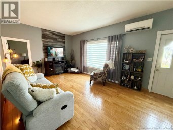565 St Simon Bathurst New Brunswick photo 11