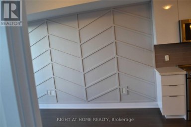 5604 - 30 SHORE BREEZE DR DRIVE Toronto (Mimico) Ontario photo 6