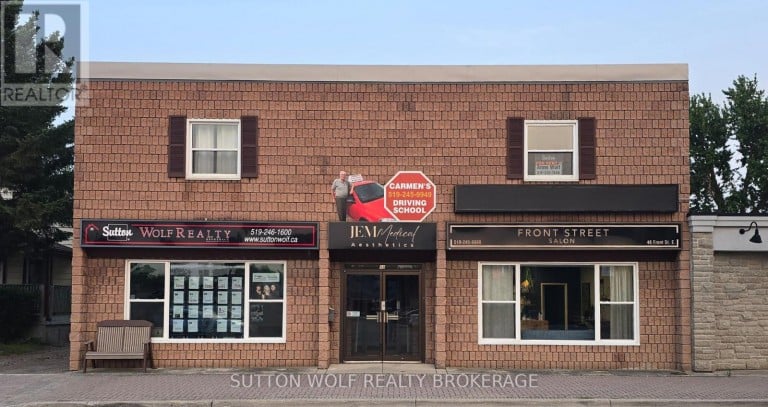 48 Front Street E, Strathroy-caradoc (ne), Ontario (id X13650078)