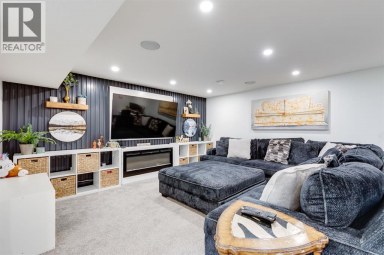 179 Capri Avenue NW Calgary Alberta photo 31