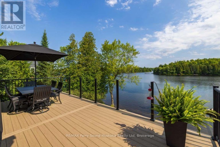 19 BEARS PAW, Whitestone (Dunchurch), Ontario, P0A1G0