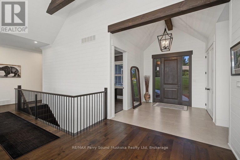 19 BEARS PAW, Whitestone (Dunchurch), Ontario, P0A1G0