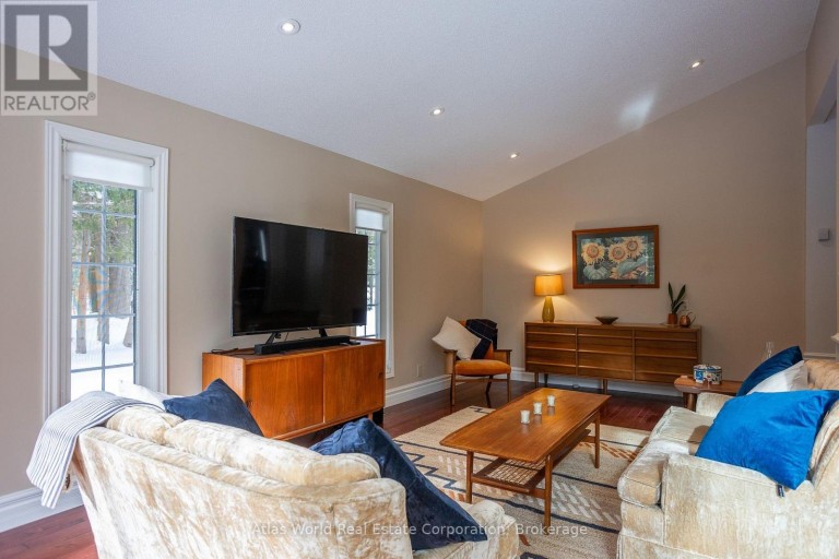 19 FRONT STREET, South Bruce Peninsula, Ontario, N0H2T0