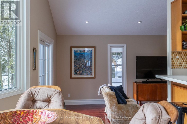 19 FRONT STREET, South Bruce Peninsula, Ontario, N0H2T0
