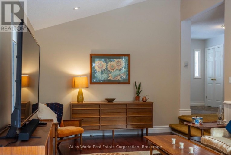 19 FRONT STREET, South Bruce Peninsula, Ontario, N0H2T0