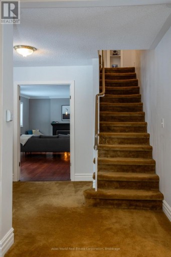 19 FRONT STREET, South Bruce Peninsula, Ontario, N0H2T0