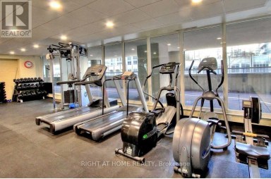 2306 - 750 BAY STREET Toronto (Bay Street Corridor) Ontario photo 13
