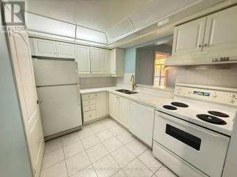 1601 - 5418 YONGE STREET Toronto (Willowdale West) Ontario photo 2