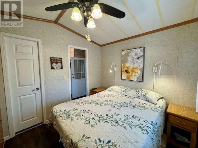 323 - 285 CRYDERMANS SIDE ROAD, Georgina (Baldwin), Ontario, L0E1A0
